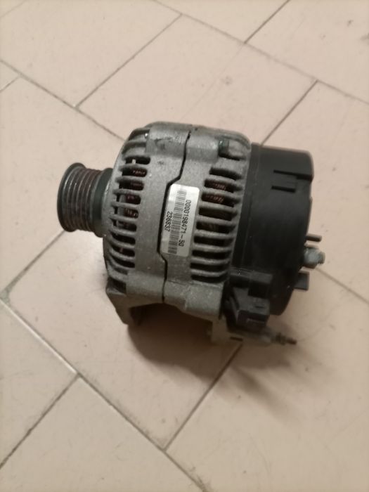 Peças Renault Clio 1.5 DCI comercial 2004