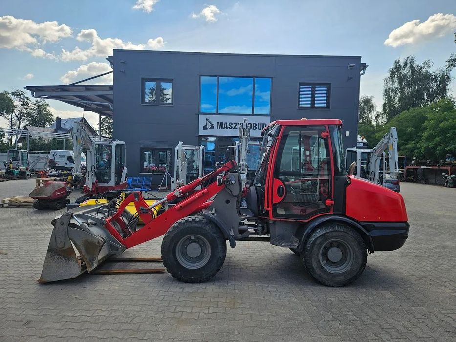 JCB Ładowarka Kołowa JCB 406 Łyżka Otwierana - krokodyl + widły  Cena brutto.