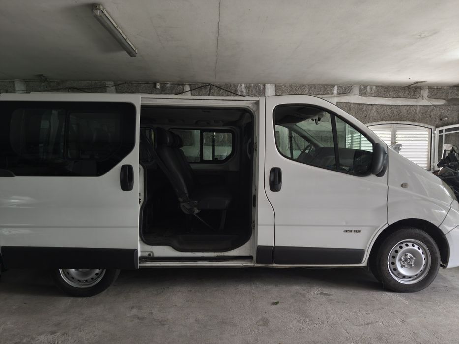 Nissan Primaster 9 lugares