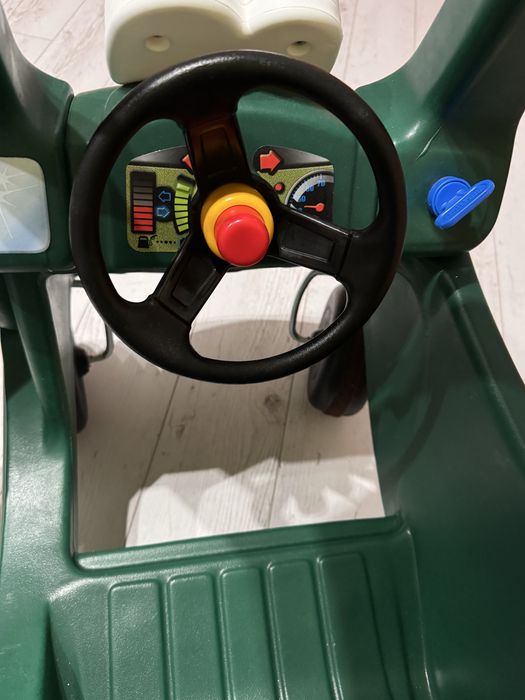 Samochód little tikes