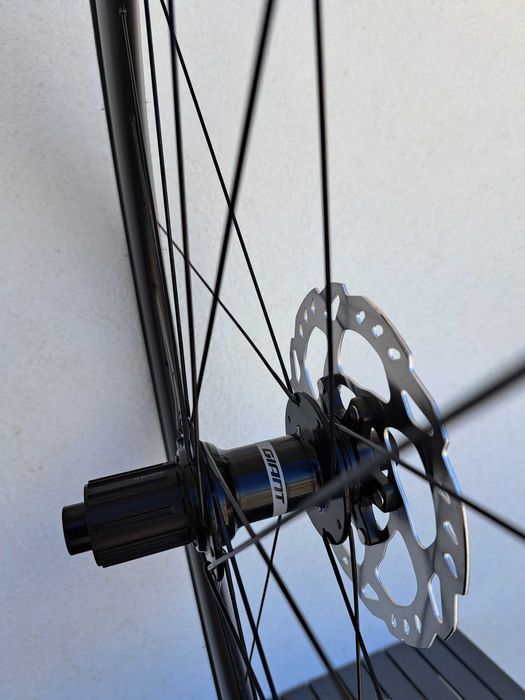 Rodas Carbono Giant SLR2 36 (Novas) + Pneus Giant Gavia Fondo 1