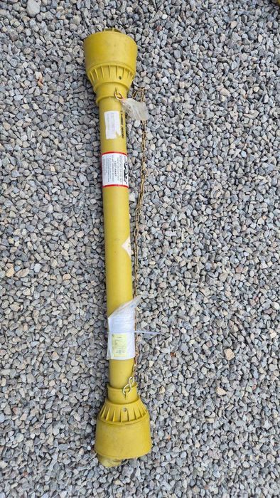 Wałek przekaźnika WOM przegubowy 6-wpustowy fi1 3/8" 860mm 210Nm