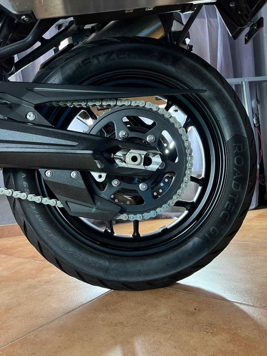 Triumph Tiger 800 XRt - Painel TFT - Ano 2020