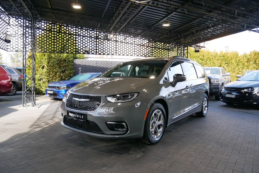 Chrysler Pacifica Limited3.6L V6 291KMPanoramaRadarOdkurzaczCam360MenuPLHarmanNaviFullLE