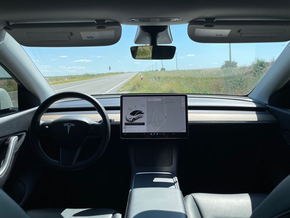 Tesla model Y 2021 Long Range Dual Motor