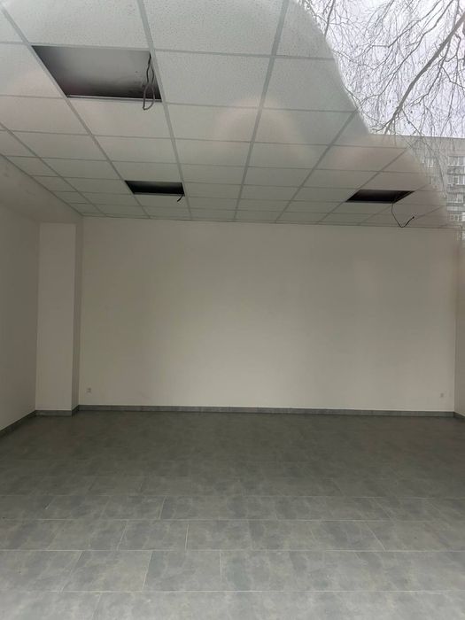 Оренда приміщення біля зупинки Пивзавод