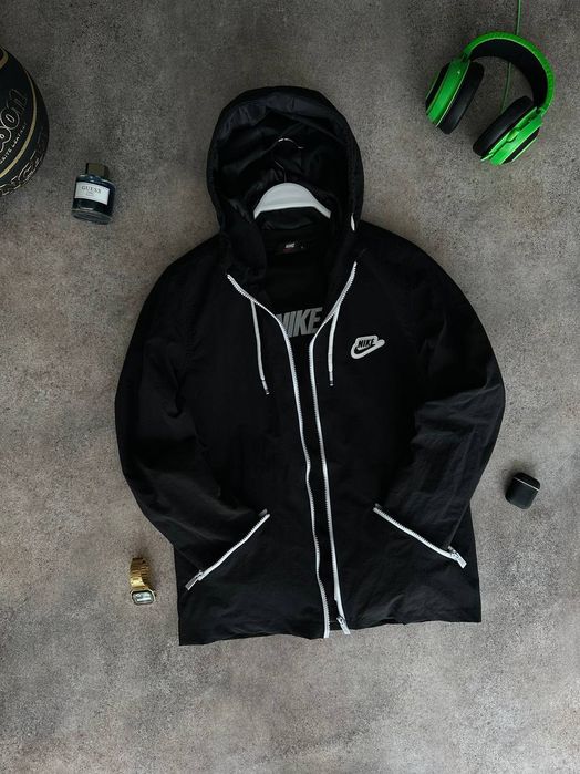 Чоловіча вітровка Nike на підкладці Premium