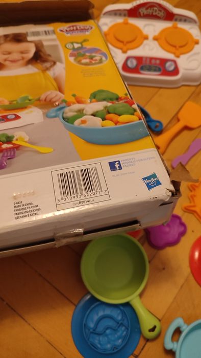 Playdoh kuchenka hasbro ciastolina