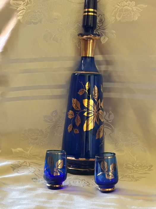 ⸻  Продам вінтажний набір із кобальтового скла Bohemia Crystal (Чехословаччина, до 80-х років