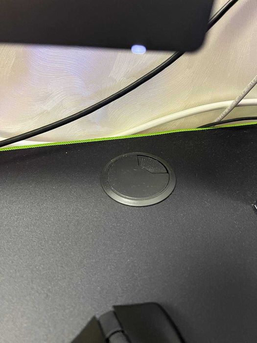 Геймерський стіл Gamemax D140 Carbon-RGB