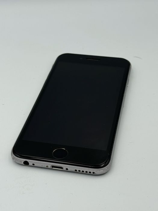 iPhone 6S 16GB srebrny uszkodzony