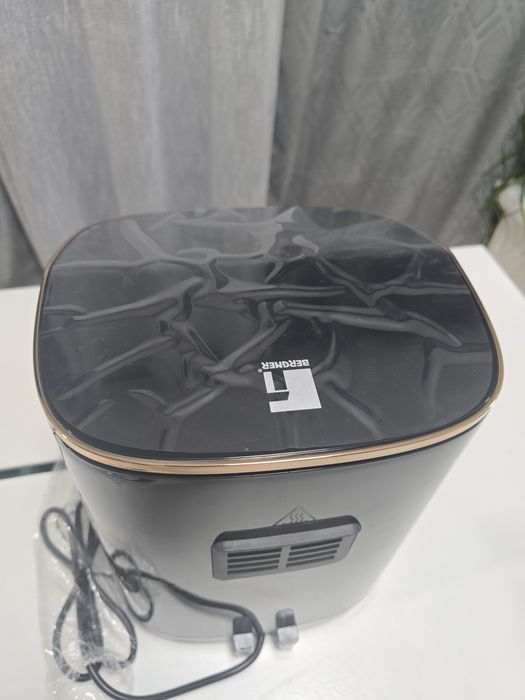 Air fryer/fritadeira digital 4,8l  assa/frita/tosta Nova