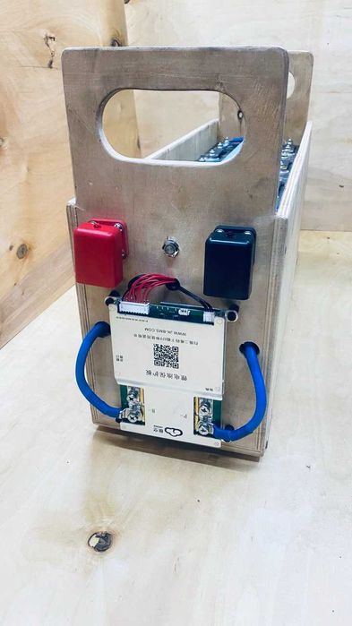 БМС-плата Smart BMS JK-B1A8S20P 4-8S 200A 12-24V Bluetooth. ВНАЯВНОСТІ