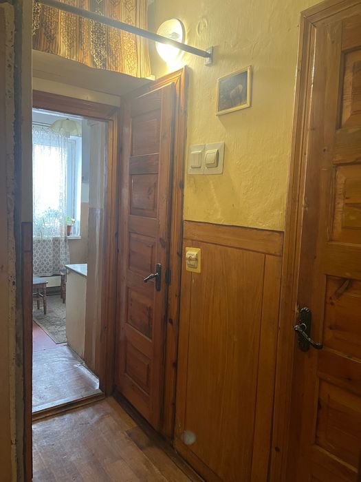 Продаж 1 кімнатної квартири вул Зубрівська