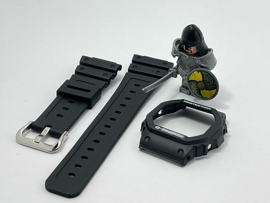 Bezel Pasek Casio G-Shock DW-5600 Czarny/Białe napisyGW-5000, GWX-5600