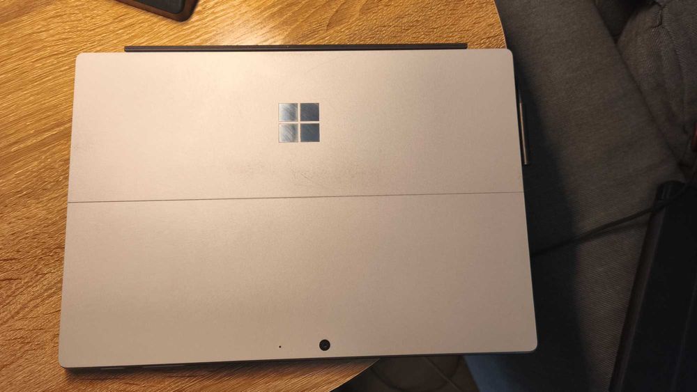 Surface Pro 7 i5 8GB 256GB | Bateria 95% | Teclado PT