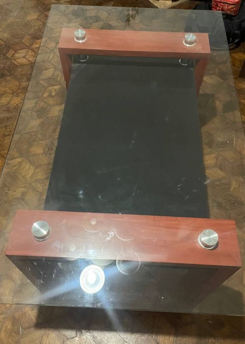 Стеклянный стол кухонный