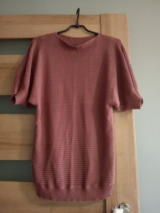 Sweterek na krótki rękaw