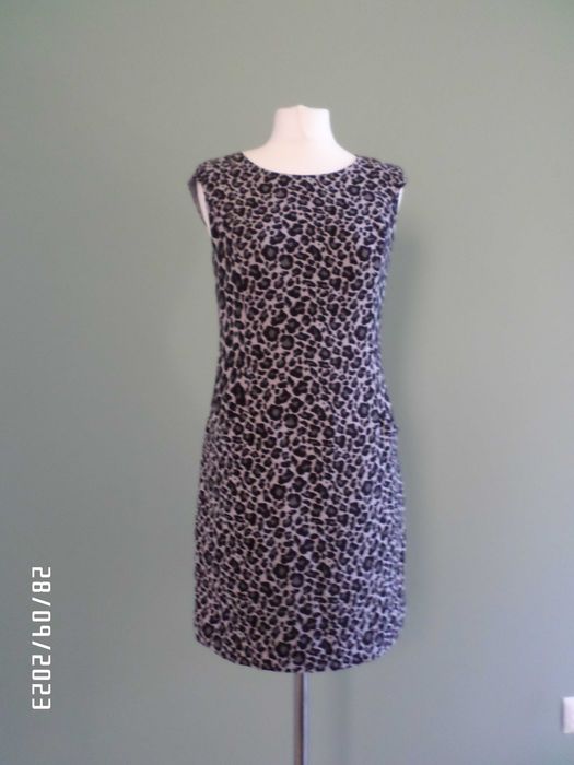 firmowa sukienka -Oasis-36/38-10-S/M-panterka