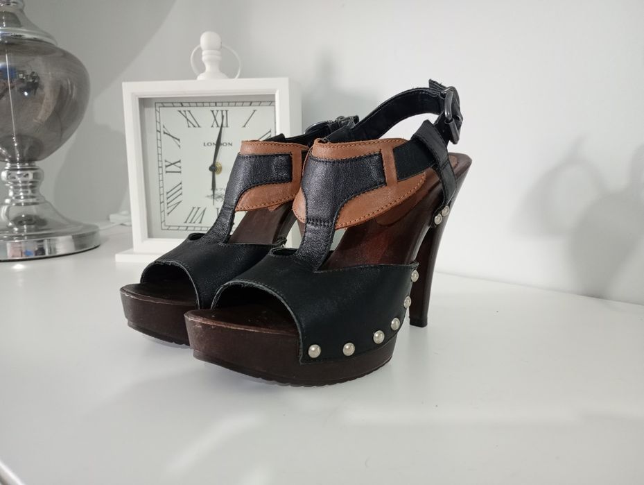 Sandały Lasocki skórzane na szpilce obcasie 36