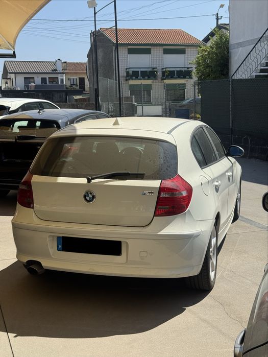 BMW 118D 2009 c/ Garantia