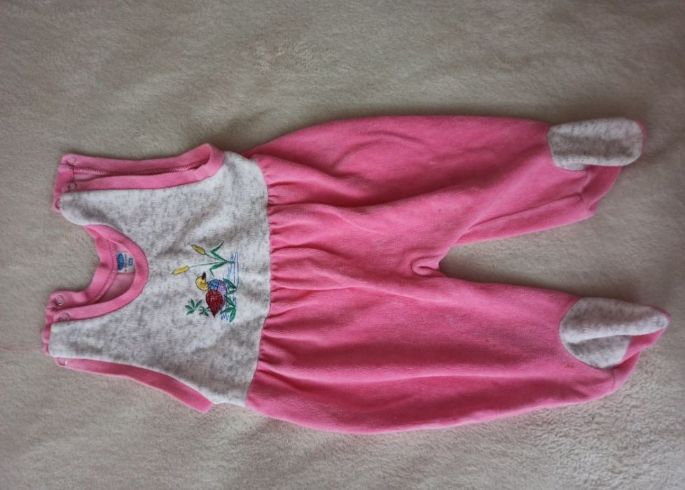 Zestaw pajacyki dla niemowląt/ śpiochy dla dziewczynek/ ubranka