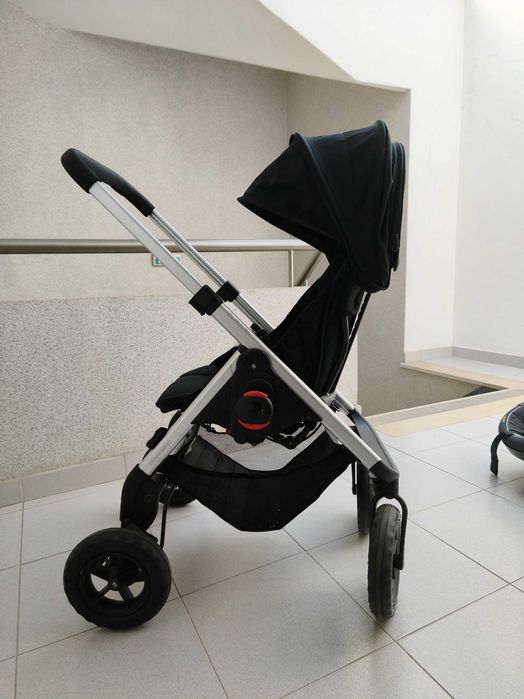 Carrinho Easywalker + Ovo BeSafe iZi Go+ com adaptadores