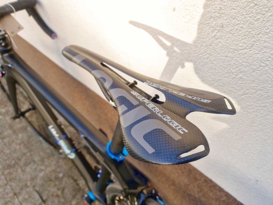 Rower szosowy JOKER / 50 cm / rama carbon / Tiagra 1x10