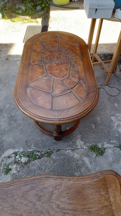 mesa de centro em bom estado