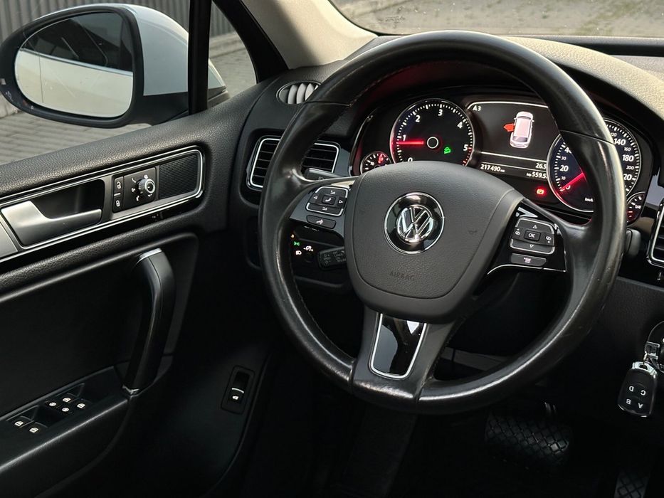Volkswagen Touareg