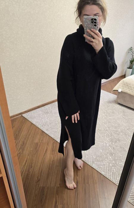 Продам 2 лоти жіночого одягу, 8 одиниць