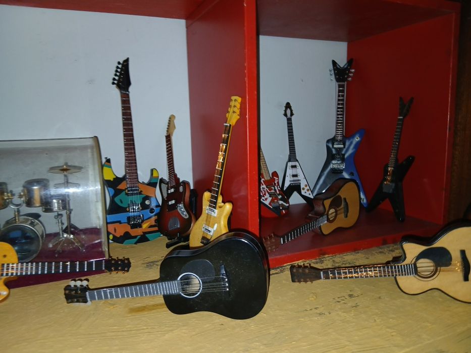 Colecao istrumeto musical minitura