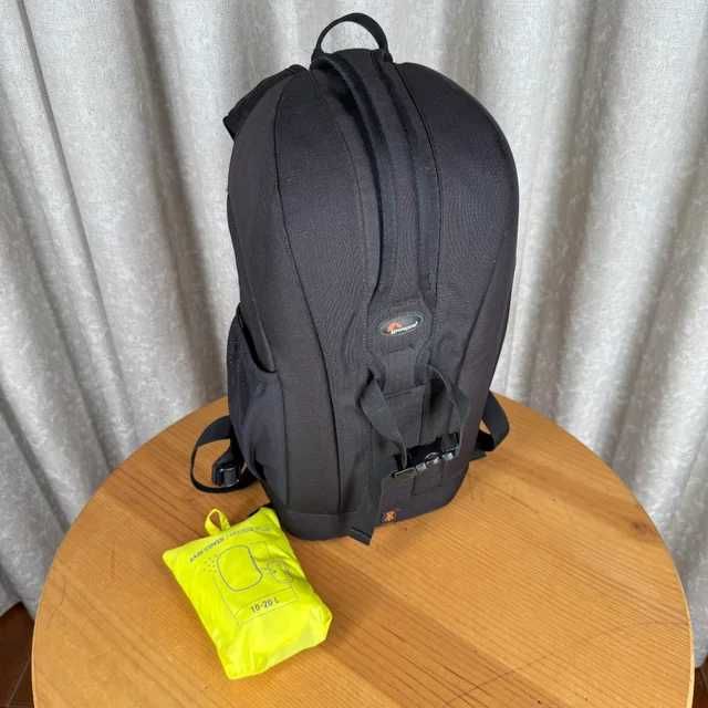 Mochila Lowepro Preta