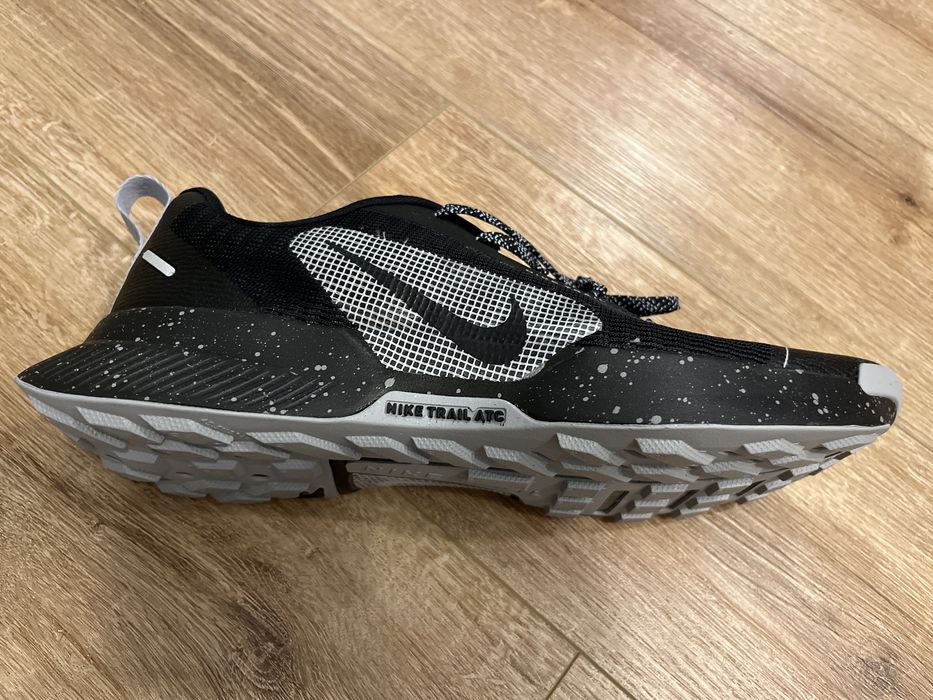 Nowe buty Nike Juniper Trail 3 - 45,5 rozmiar