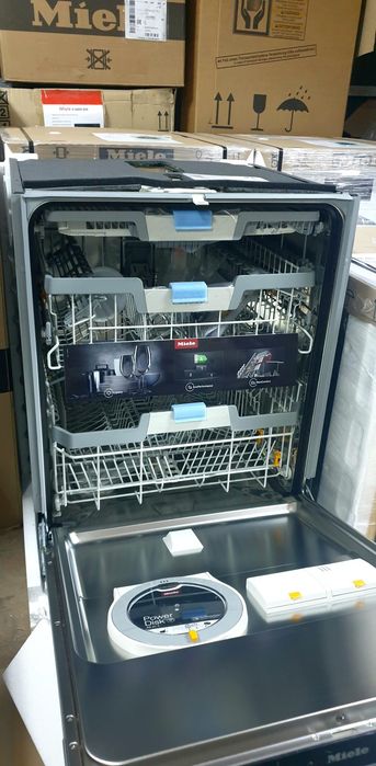 Miele G 7460 SCVI   встраиваемая в мебель посудомойка / 1600€