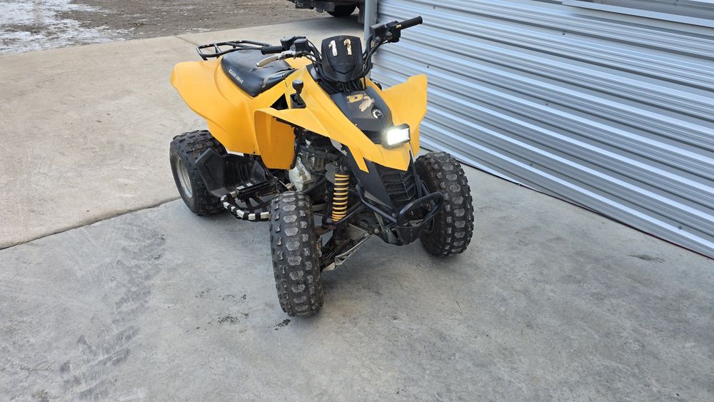 Traktorek can am ds 250