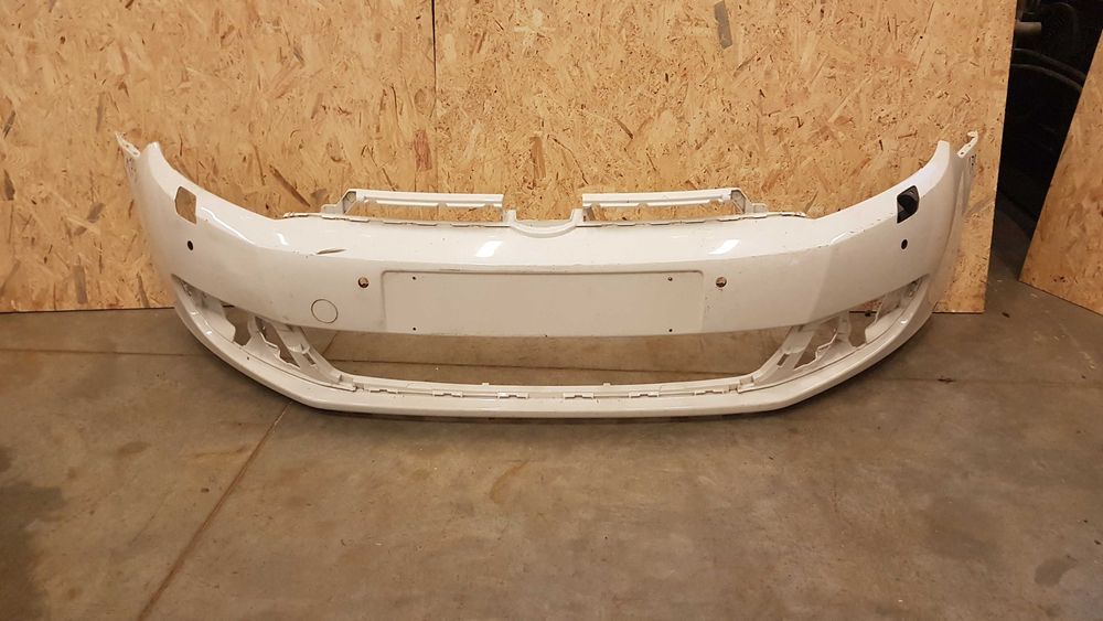 VW Golf VI zderzak przód przedni