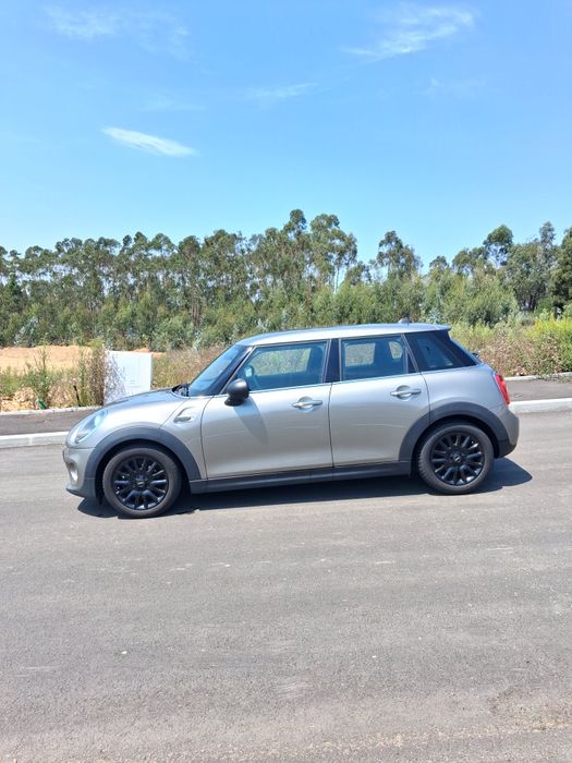 Mini 5portas Blackyard 2019