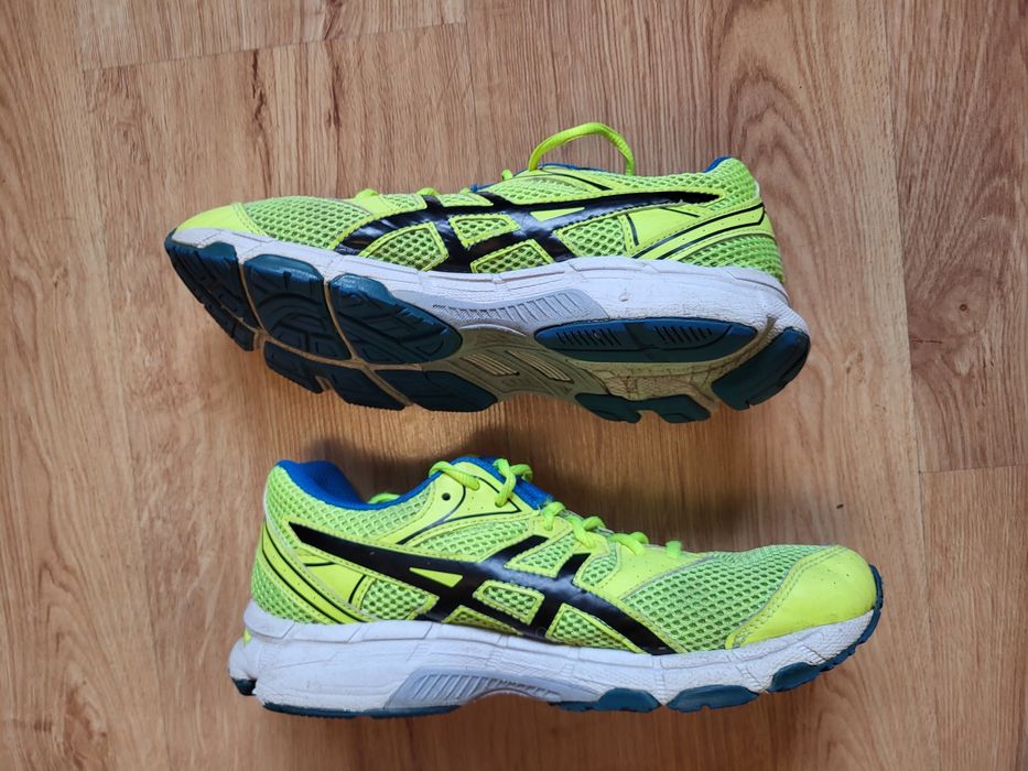 Buty do biegania Asics Gel-Pulse 6 r. 39,5