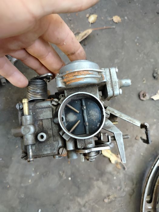 Продам карбюраторы solex и VARAJET 2