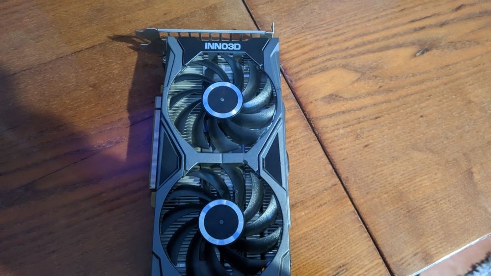 RTX 2060 Super артефакти на ремонт