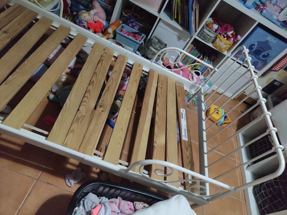 Cama extensível em ferro