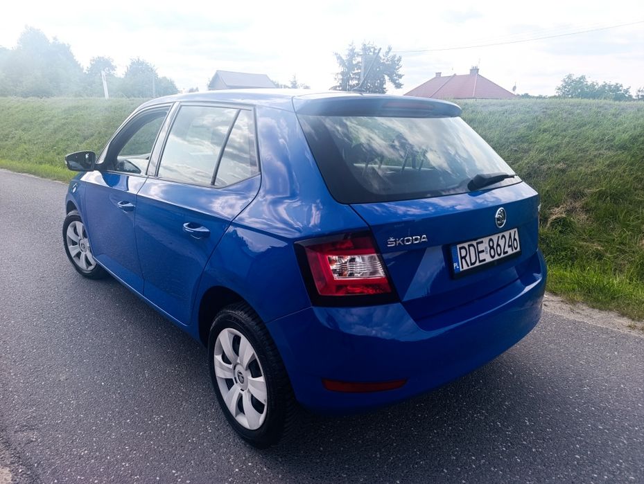 Skoda Fabia lift 1.0mpi benzyna org prz 45tys klima kamera Zadbana
