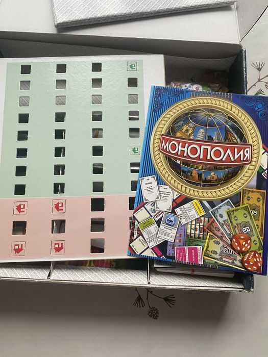 Продам настільну гру «Монополія»