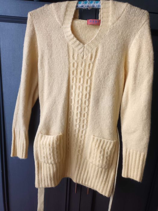 Wyprzedaz-Nowy sweter/tunika rozm.M/L kolor żółty-TANIO