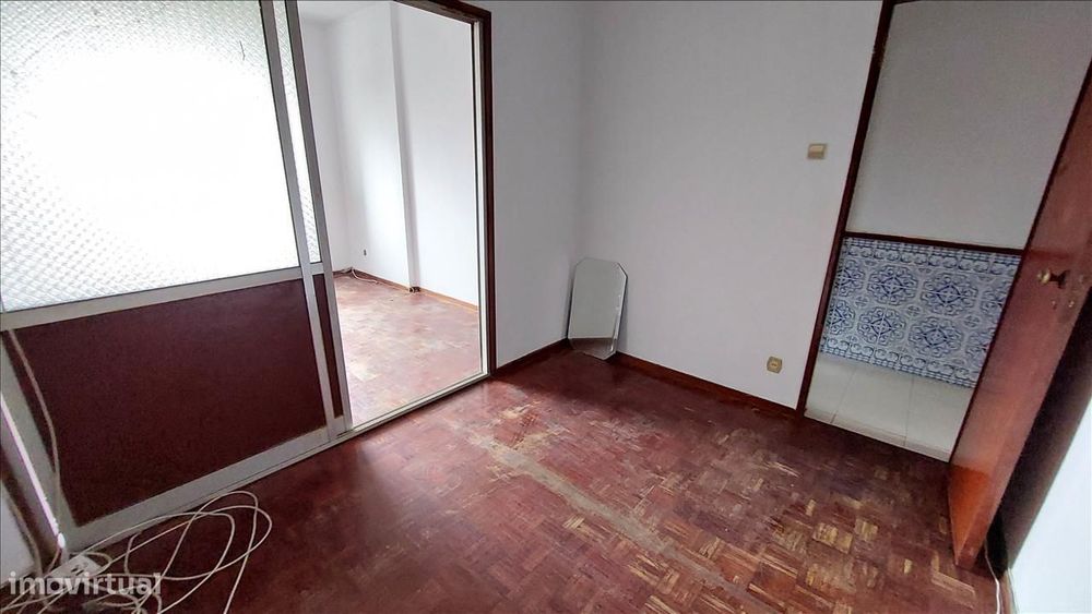 Apartamento T2 em Mem Martins