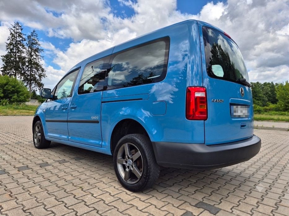 Maxi Long. 2.0 8v, prosta  benzyna z gazem LPG. 7 osób,  7 miejsc