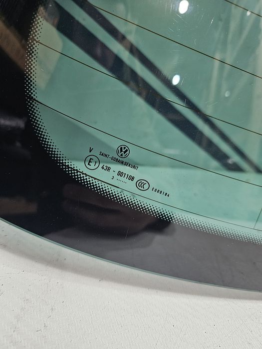 Стекло,Скло Шкло VW E-Golf GTE Golf 7 Hatchback R-Line 5G6845051