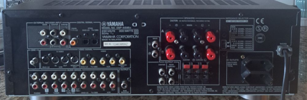 Amplificador Yamaha DSP-A595a 300watts