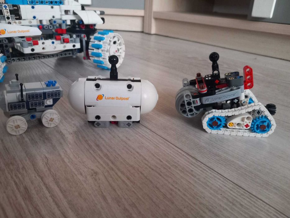 Auto lego kosmos